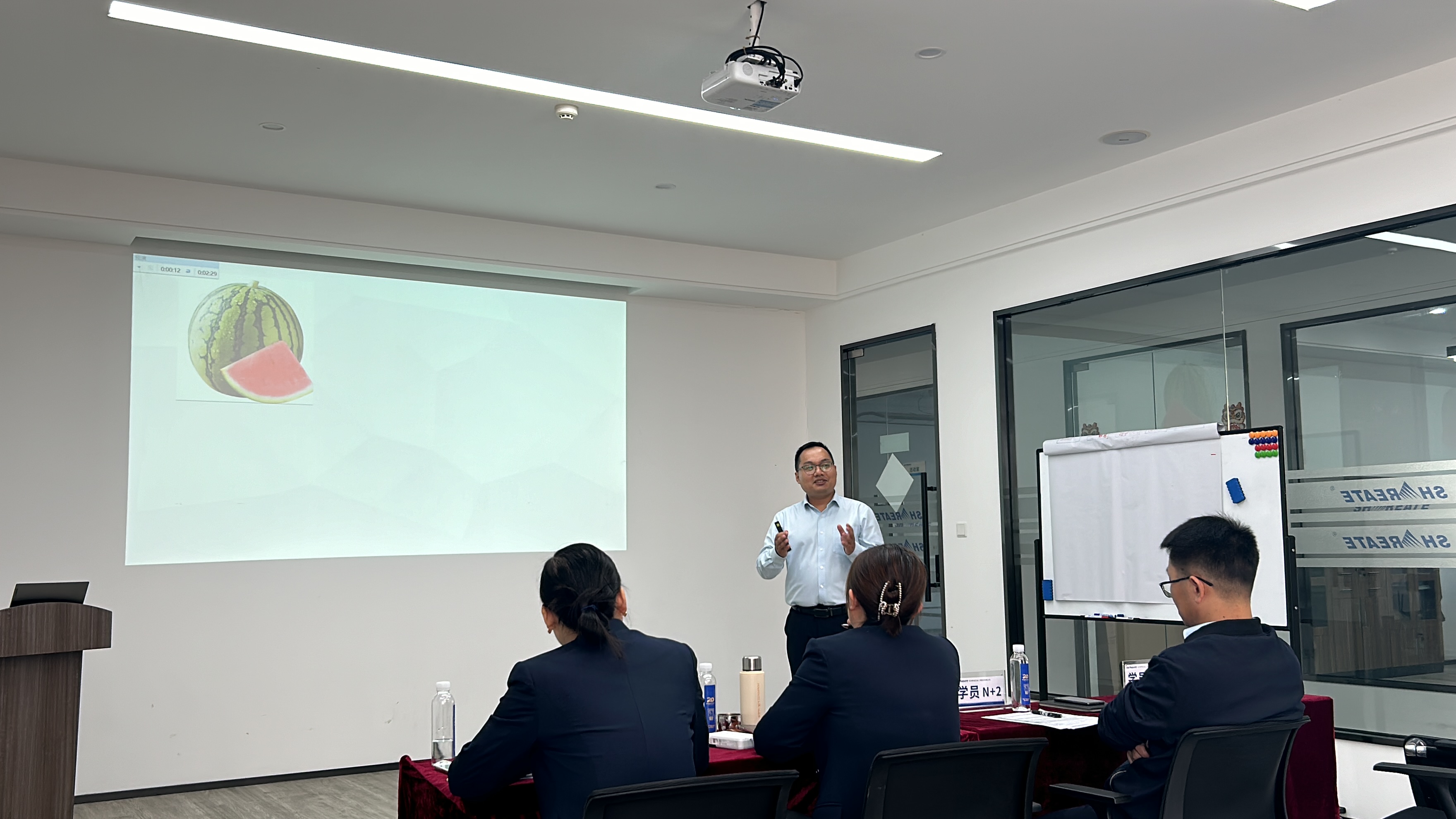 e3a5b5979ef028fa6fa2a4d0ed9e994