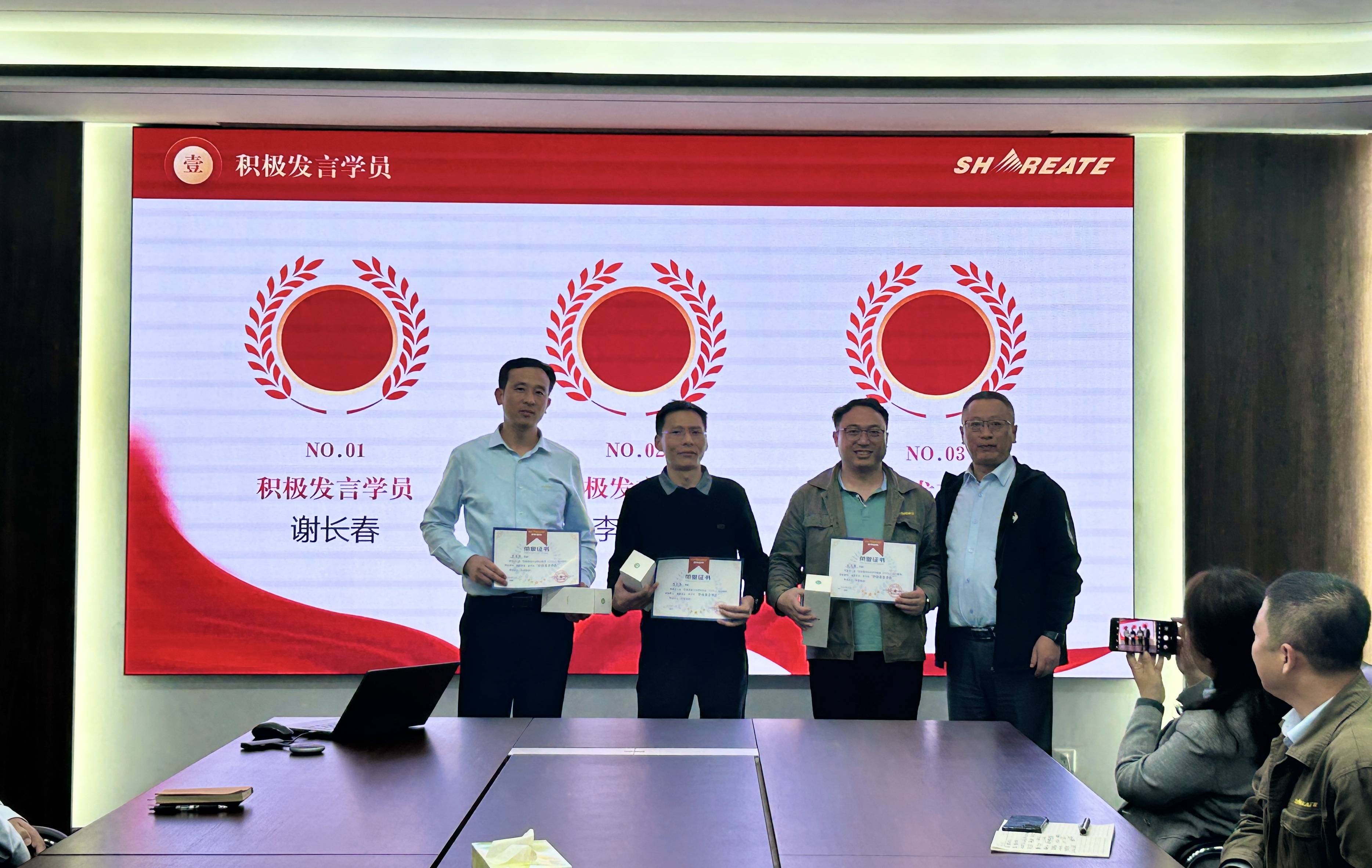 47a9718cb8211de73b301dab6ab6b8b