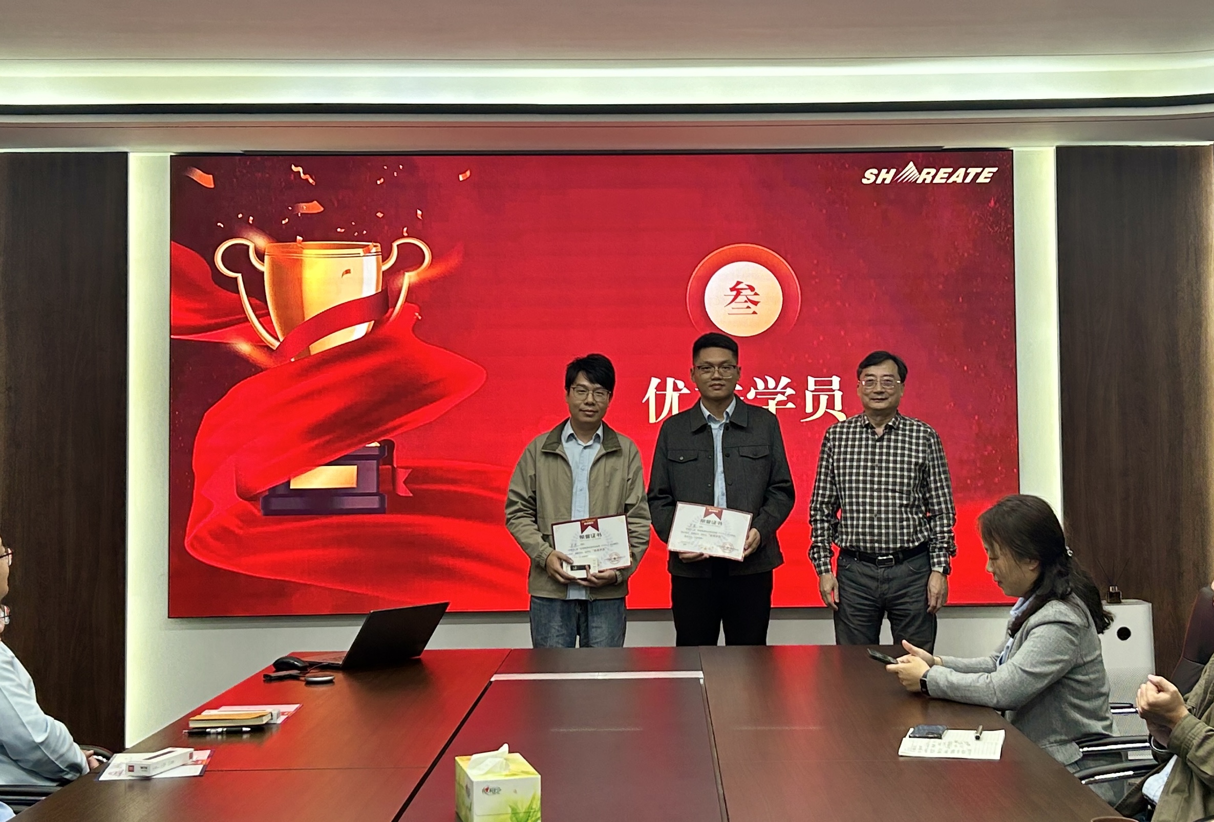 6113a6c8441f67f0e91084e46dcd16b